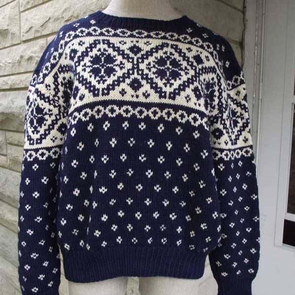 It’s On eBay: Vintage Von Lengerke & Antoine Sweater