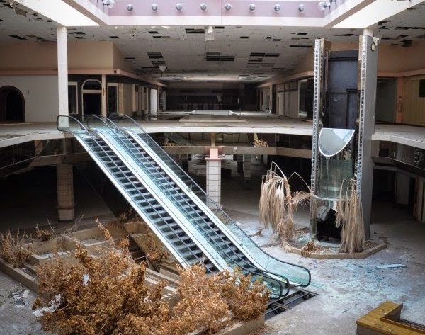 Bloomberg on What’s Causing the Retail Apocalypse