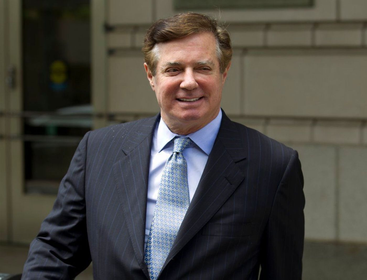 Did Paul Manafort Secretly Dress Like Steven Seagal?